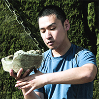 Dance that born of the relationship between “object and the body” Irradiating society, the choreographic art of Koichiro Tamura