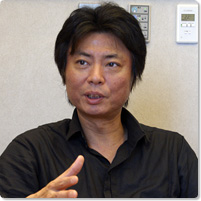 Meet set creator Yuichiro Kanai, 4th-generation president of a Kabuki set production company and set designer for contemporary theater and new Kabuki