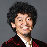 “Crossing” as a theme to make a theater more fascinating Ryohei Kondo’s next stage as an Artistic Director